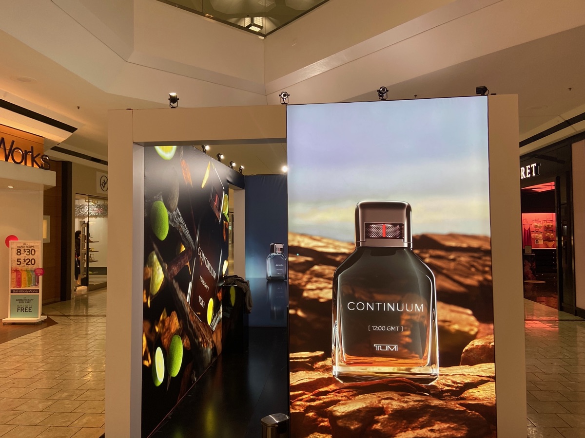 Commercial Printing - TUMI SEG Kiosk